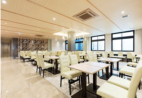 朝食会場